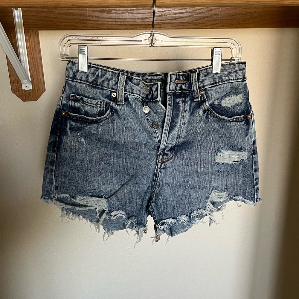 Wild Fable Blue Distressed Jean Shorts l Size 4